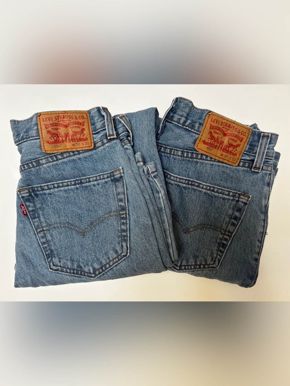 Levi’s 550 Relaxed Jeans, 30x32, Light Stonewash, Pair, Lot of 2